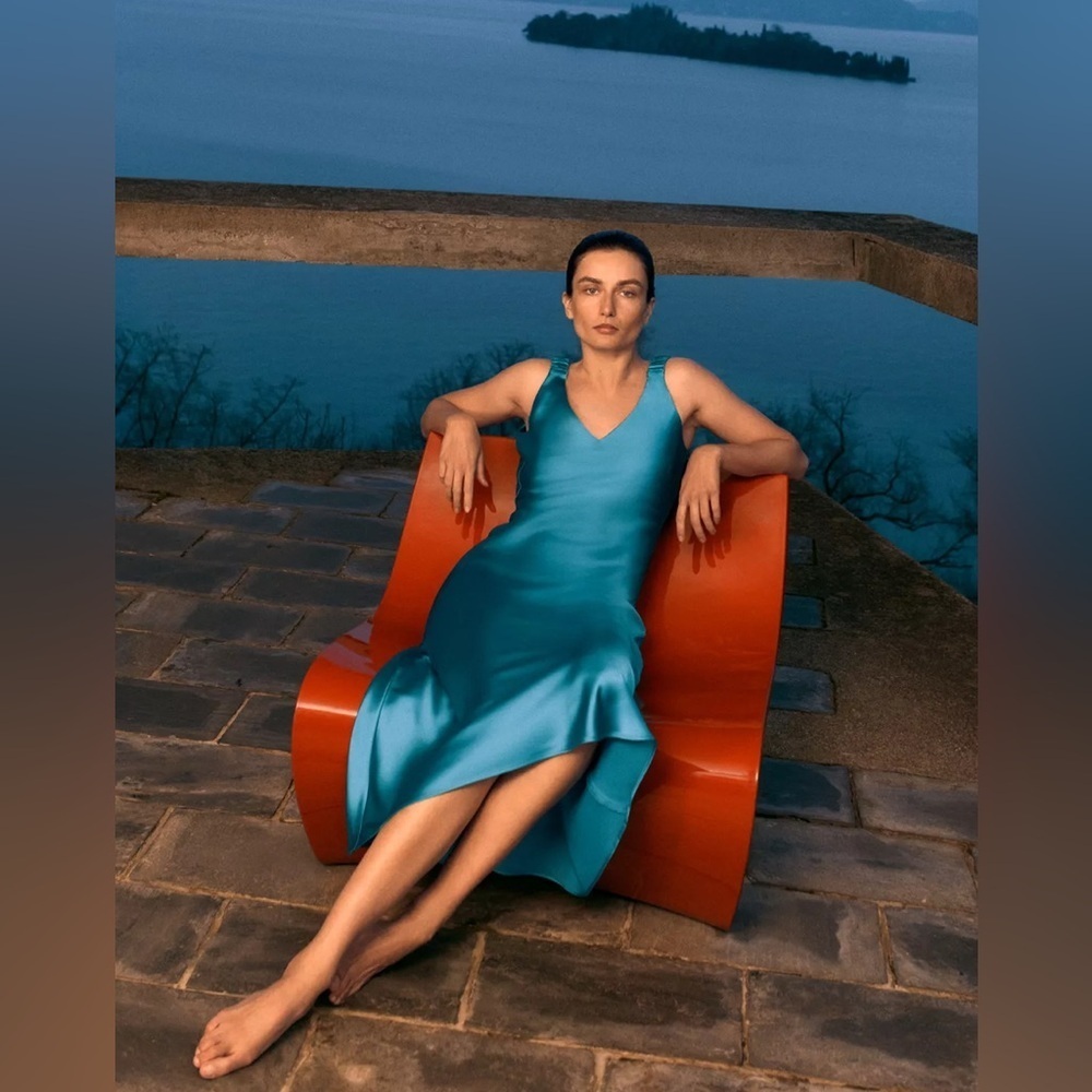 Zara Elegant Teal Sleeveless Dress